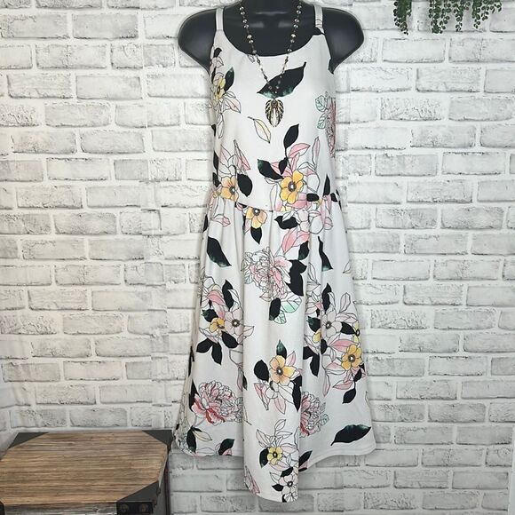 Torrid Mini Textured Knit Floral Skater Dress Size 2 2X - Picture 3 of 10